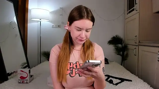 SonyaBabyn online show from 03/19/25, 01:07