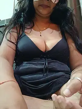 Snapshot of rashmi007 chatting on 06/26/26, 06:12 rashmi007 online show from 06/26/26, 06:12