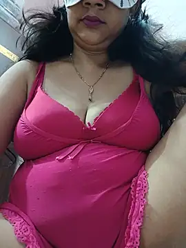 Snapshot of rashmi007 chatting on 06/28/26, 01:50 rashmi007 online show from 06/28/26, 01:50
