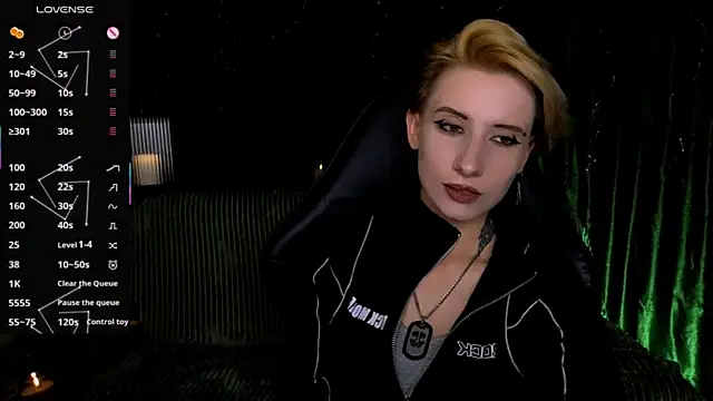 Snapshot of _Shadow_devil__ chatting on 07/28/26, 06:53 Shadow devil online show from 07/28/26, 06:53