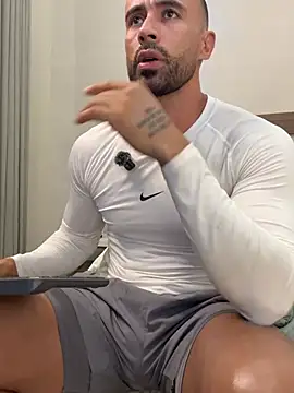 Mateo Ospina  online show from 07/08/26, 07:51