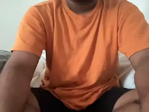 bobgot17cm online show from 06/20/26, 10:51