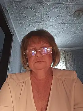 MilashkaCutie50 online show from 06/21/26, 03:42