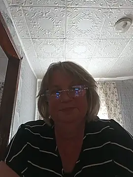 MilashkaCutie50 online show from 07/07/26, 06:47