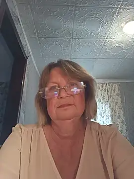 MilashkaCutie50 online show from 07/17/26, 03:46