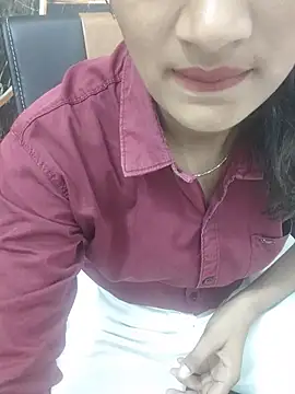 Snapshot of Ritika_jha01 chatting on 06/22/26, 04:53 Ritika jha01 online show from 06/22/26, 04:53