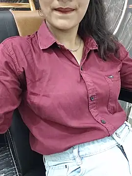 Snapshot of Ritika_jha01 chatting on 06/27/26, 04:50 Ritika jha01 online show from 06/27/26, 04:50