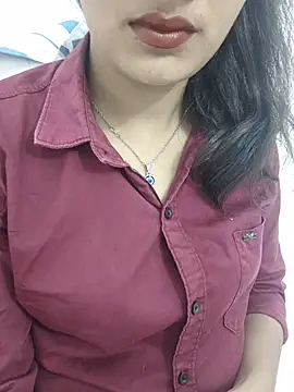 Snapshot of Ritika_jha01 chatting on 07/10/26, 06:17 Ritika jha01 online show from 07/10/26, 06:17