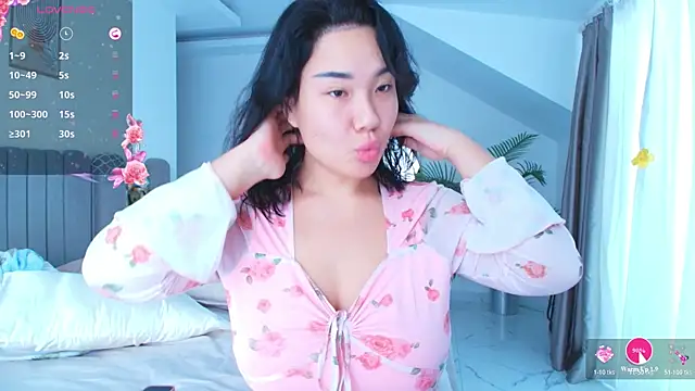 AsianLumi online show from 07/30/26, 03:16