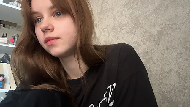Mollybeans online show from 06/17/26, 03:46