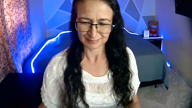 Snapshot of Ana_Flakita chatting on 07/27/26, 09:11 Ana Flakita online show from 07/27/26, 09:11