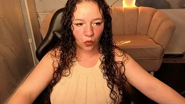 Snapshot of Cony_curly_b chatting on 07/26/26, 03:14 Cony curly b online show from 07/26/26, 03:14