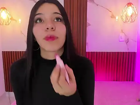 MadissonLewis1 online show from 06/27/26, 01:28