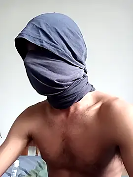 UR skinny boy online show from 06/21/26, 07:55