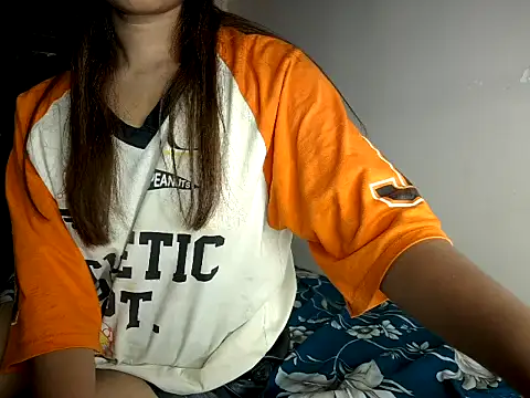 Snapshot of hotyy_nayra chatting on 07/16/26, 06:47 hotyy nayra online show from 07/16/26, 06:47
