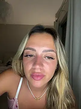 Harrietbronzex online show from 06/30/26, 10:22
