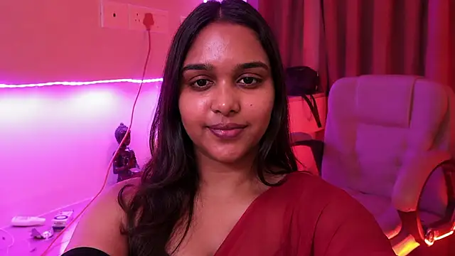 Snapshot of Anushu72 chatting on 06/15/26, 05:26 Anushu72 online show from 06/15/26, 05:26