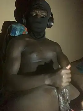bigdickjohson1200 online show from 08/03/26, 07:06