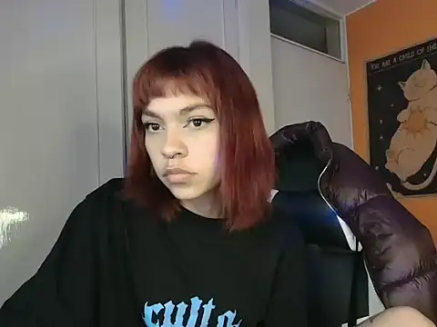 Snapshot of xLilyAngelx_ chatting on 08/01/26, 03:06 xLilyAngelx online show from 08/01/26, 03:06