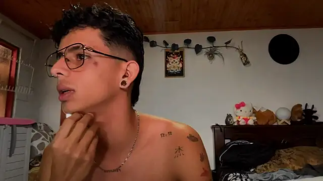 ibrat andy1 online show from 06/18/26, 04:33