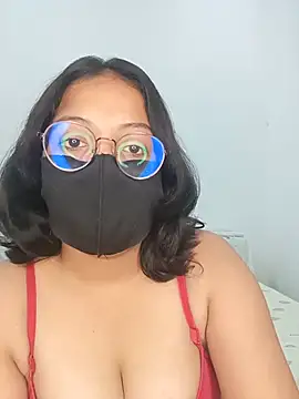 Snapshot of hottydisha chatting on 07/19/26, 04:11 hottydisha online show from 07/19/26, 04:11