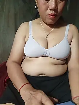 Snapshot of Lotus_09 chatting on 07/15/26, 02:44 Lotus 09 online show from 07/15/26, 02:44