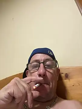Snapshot of Dicklegend2245 chatting on 06/24/26, 11:09 Dicklegend2245 online show from 06/24/26, 11:09