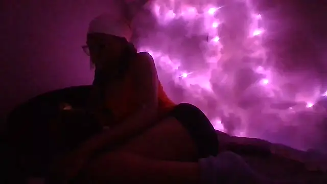 Opal Rainbow online show from 11/22/25, 02:32