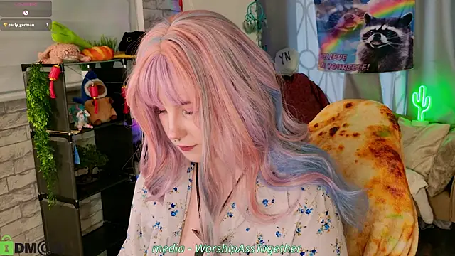 Snapshot of Candy-yeah chatting on 07/04/26, 01:12 Candy-yeah online show from 07/04/26, 01:12