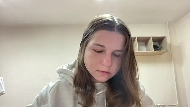 HwaTrippel online show from 06/25/26, 06:34