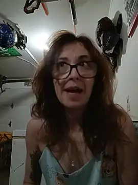 Snapshot of NeedyNina chatting on 06/26/26, 11:36 NeedyNina online show from 06/26/26, 11:36