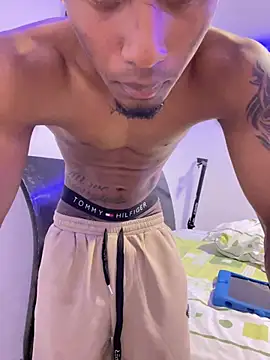 Ydiaz09 online show from 07/21/26, 04:37