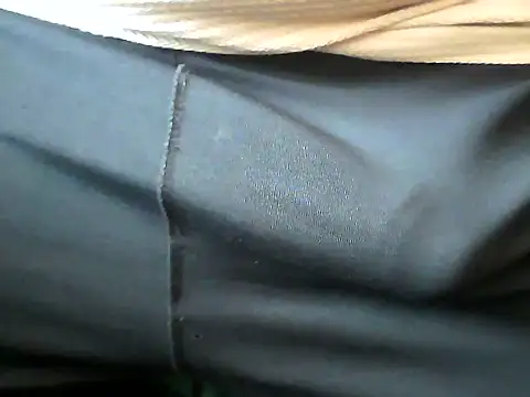 surajtop93057 online show from 07/04/26, 09:59