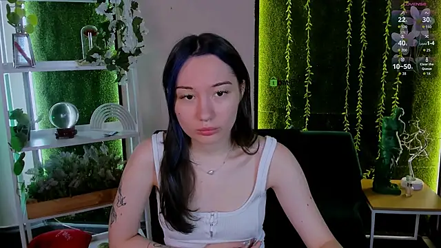 Snapshot of sabina_wul chatting on 07/12/26, 07:27 sabina wul online show from 07/12/26, 07:27