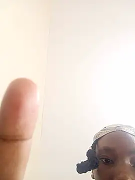 Snapshot of Alicia84_ chatting on 07/21/26, 02:19 Alicia84 online show from 07/21/26, 02:19