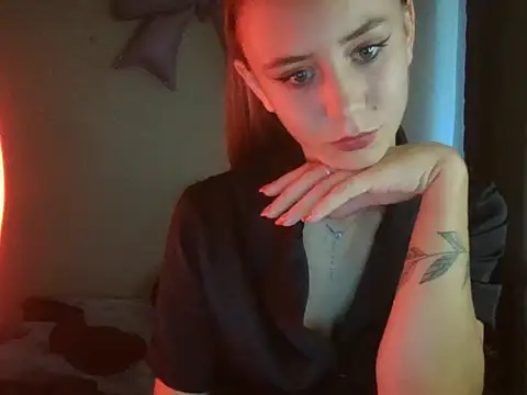 Snapshot of MyLittle_Flame_ chatting on 07/04/26, 12:22 MyLittle Flame online show from 07/04/26, 12:22