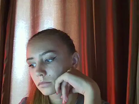 Snapshot of MyLittle_Flame_ chatting on 07/10/26, 02:19 MyLittle Flame online show from 07/10/26, 02:19