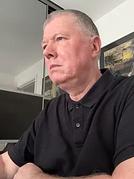 Snapshot of cumboy chatting on 02/27/26, 11:32 cumboy online show from 02/27/26, 11:32