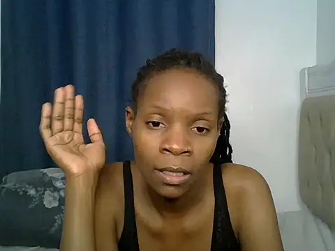 Snapshot of exoticglow chatting on 07/28/26, 08:52 exoticglow online show from 07/28/26, 08:52