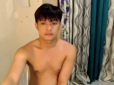 Snapshot of kingdomcum96 chatting on 06/22/26, 10:40 kingdomcum96 online show from 06/22/26, 10:40