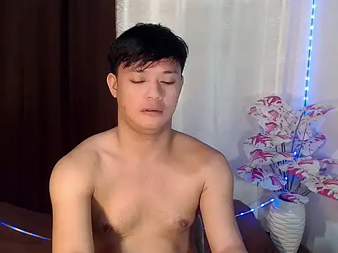 Snapshot of kingdomcum96 chatting on 07/14/26, 10:26 kingdomcum96 online show from 07/14/26, 10:26