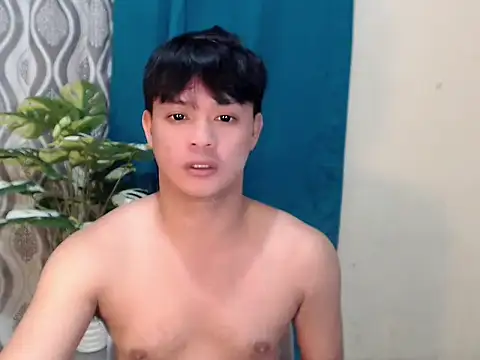 Snapshot of kingdomcum96 chatting on 07/24/26, 01:42 kingdomcum96 online show from 07/24/26, 01:42