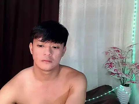 Snapshot of kingdomcum96 chatting on 07/25/26, 01:47 kingdomcum96 online show from 07/25/26, 01:47