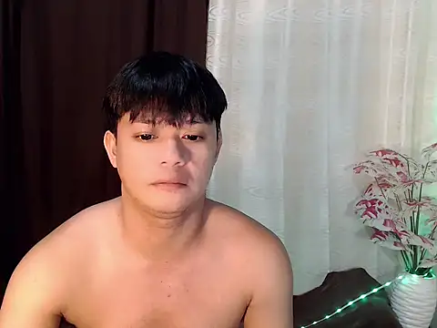 Snapshot of kingdomcum96 chatting on 07/31/26, 07:57 kingdomcum96 online show from 07/31/26, 07:57