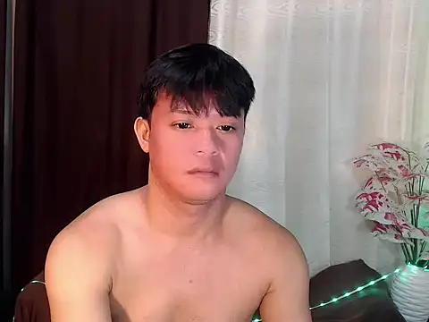 Snapshot of kingdomcum96 chatting on 08/02/26, 09:35 kingdomcum96 online show from 08/02/26, 09:35