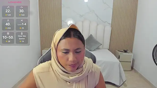 Snapshot of Maissa_nakier chatting on 06/21/26, 02:47 Maissa nakier online show from 06/21/26, 02:47