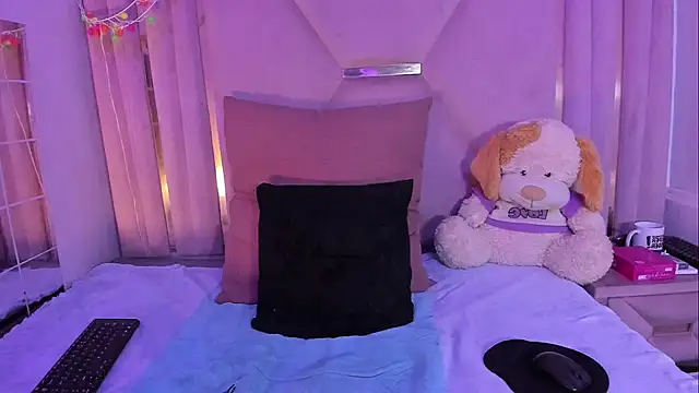 Rochi Cooper online show from 06/25/26, 05:12
