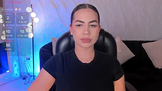 Snapshot of SabrinaMontclair chatting on 07/09/26, 08:46 SabrinaMontclair online show from 07/09/26, 08:46