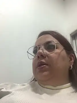 Snapshot of Celestina_Bellucci19 chatting on 06/28/26, 02:06 Celestina Bellucci19 online show from 06/28/26, 02:06