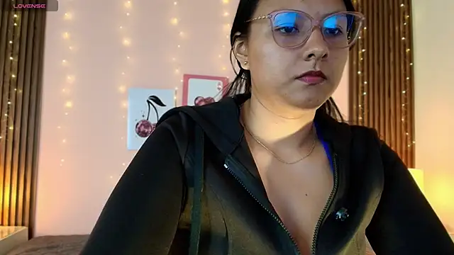 katty collet online show from 06/18/26, 01:59